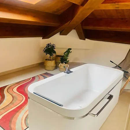 Al Borgo Çiftlik konaklama Santa Sofia